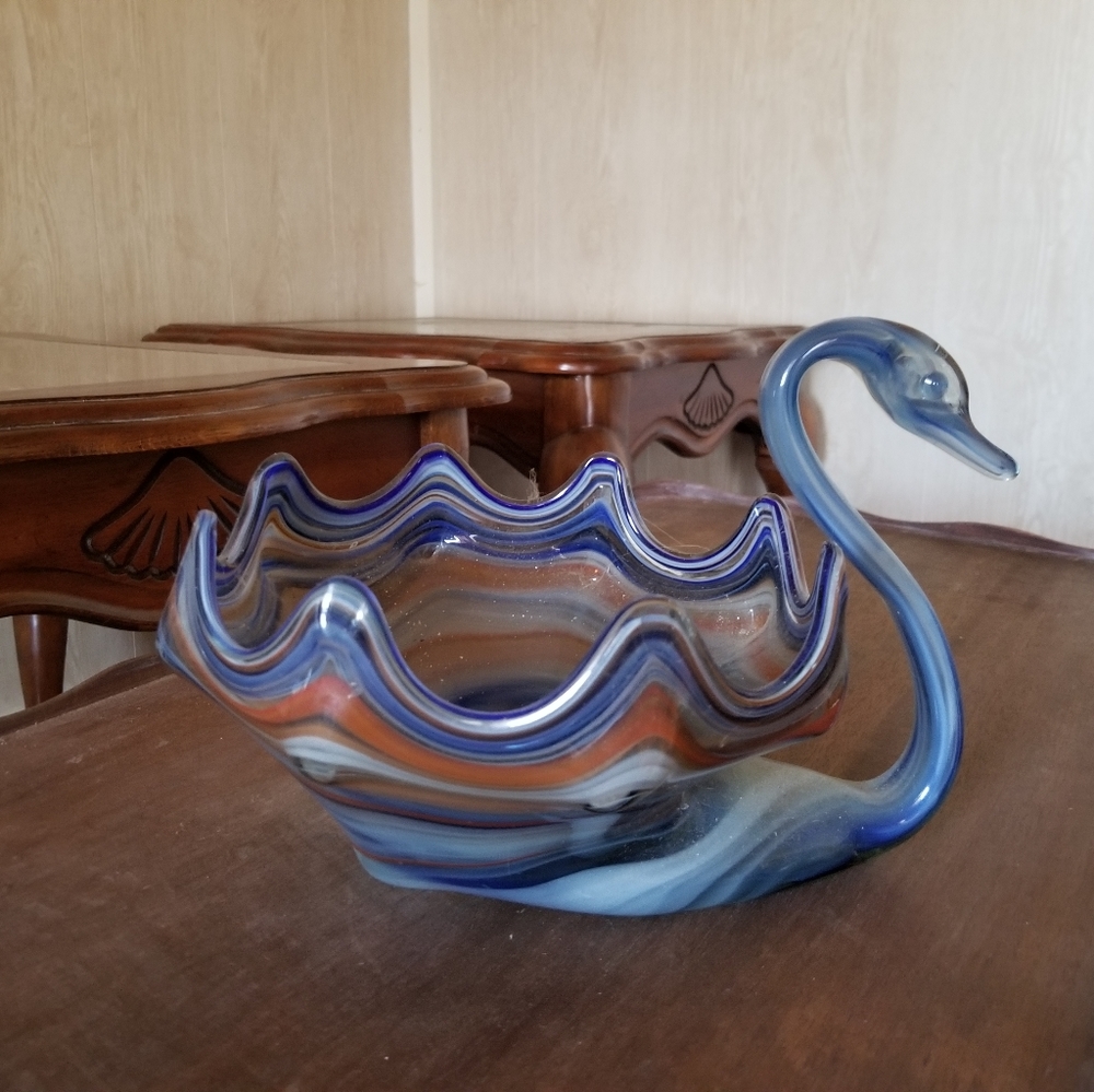 Murano Italian vintage hand blown glass dish/bowl